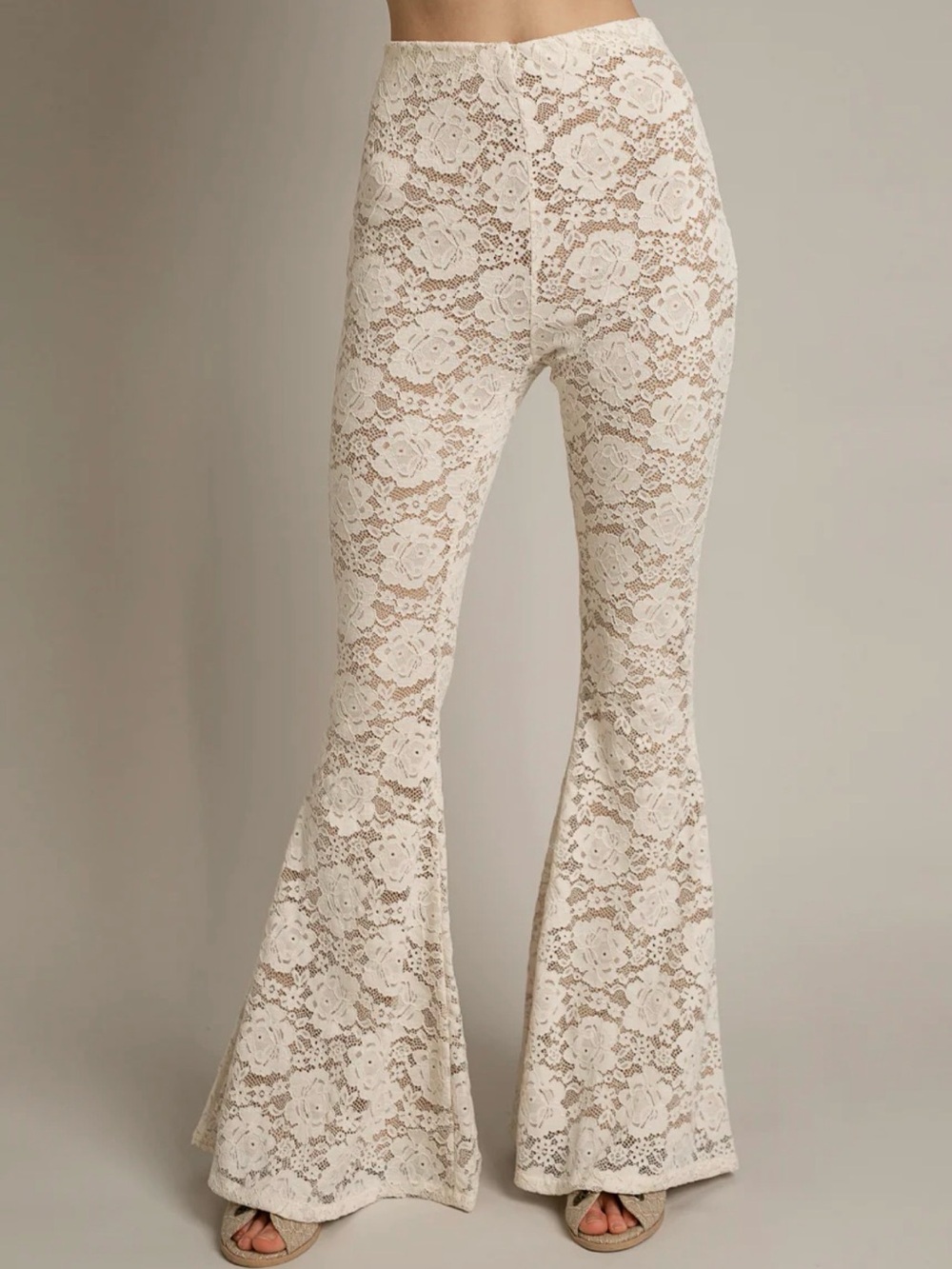 NWT Joyfolie Abril Flare Pant Sz Small  current season still on site